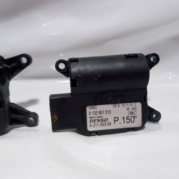 Atuador Caixa De Ar Condicionado Fiat Bravo 2013 Par