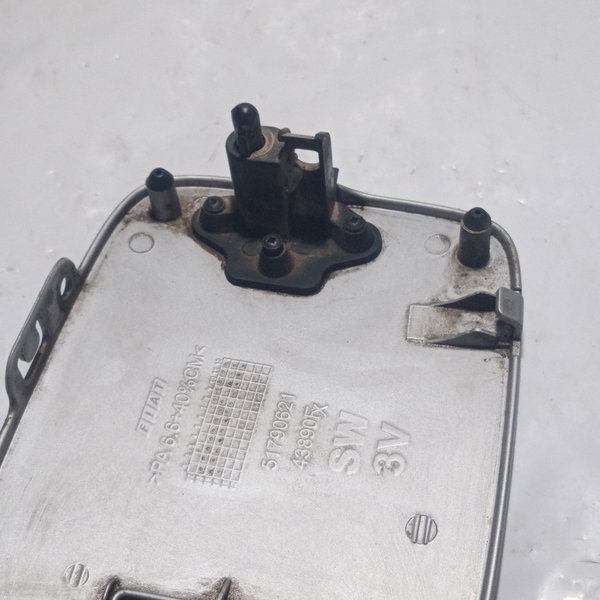 Portinhola Tanque De Combustível Fiat Siena 2010