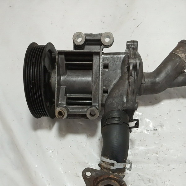 Bomba De Água Fiat Bravo 1.8 2011 Etorq Usado