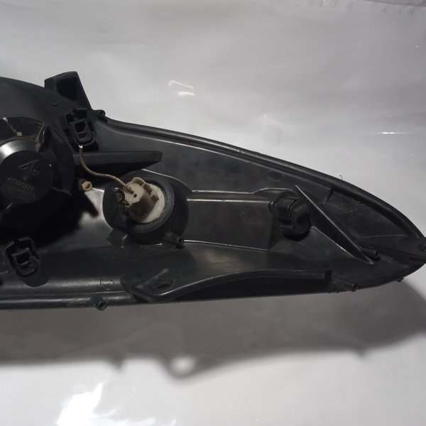 Farol Lado Esquerdo Peugeot 207 2012 Recuperado