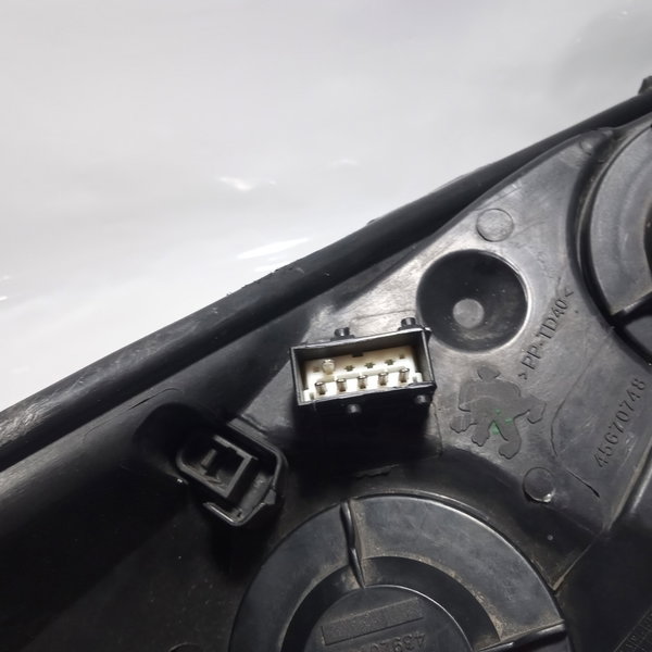 Farol Lado Esquerdo Peugeot 207 2012 Recuperado