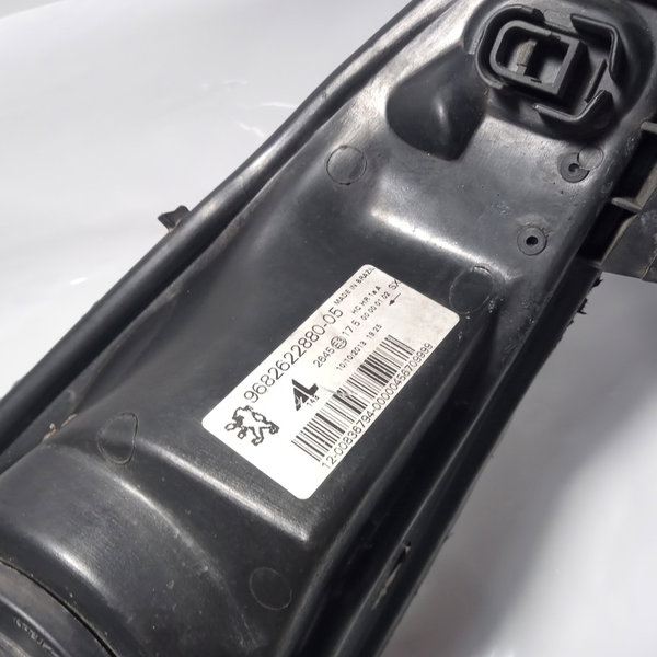 Farol Lado Esquerdo Peugeot 207 2012 Recuperado