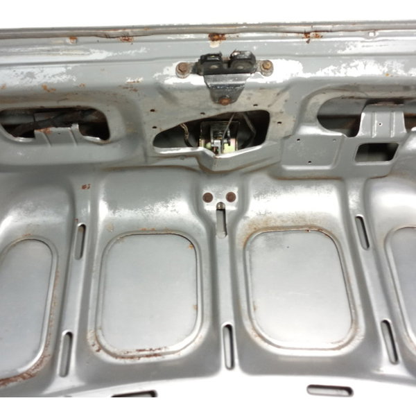 Tampa Traseira Ford Verona 95 Gl 1.8 I Usado Cinza