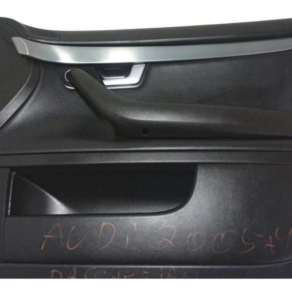 Forro De Porta Dianteira Direita Audi A4 2005 Usado
