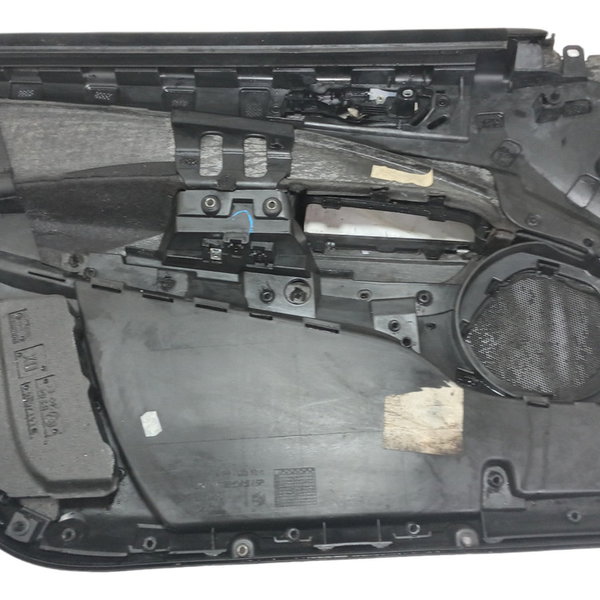 Forro De Porta Dianteira Direita Fiat Bravo 2013 4p Usado