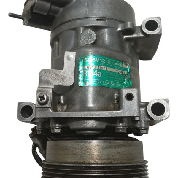 Compressor Ar Condicionado Peugeot 206 1.0 16v 2006 Usado