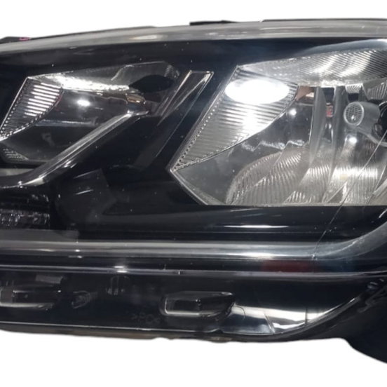 Farol Lado Esquerdo Vw Saveiro G7 2018 Recuperado
