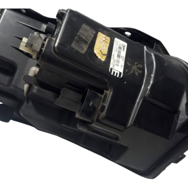 Farol Lado Esquerdo Vw Saveiro G7 2018 Recuperado
