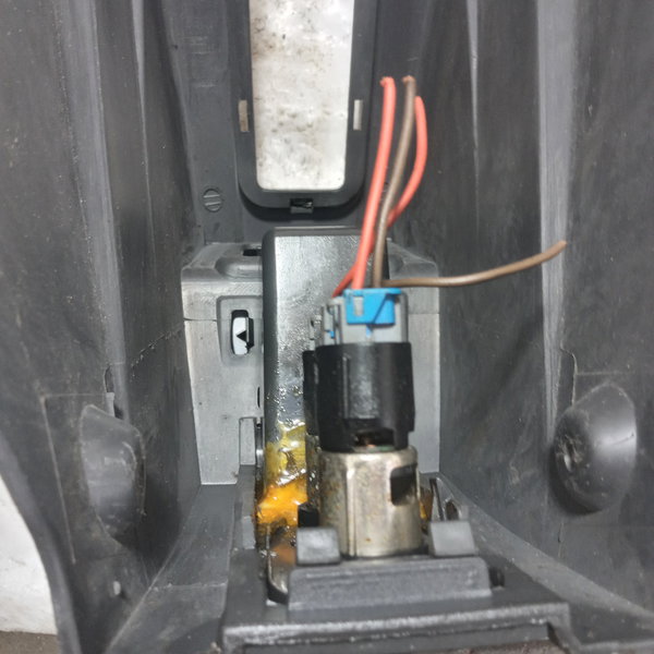 Console Central Gm Meriva 2005 Com Detalhes Usado
