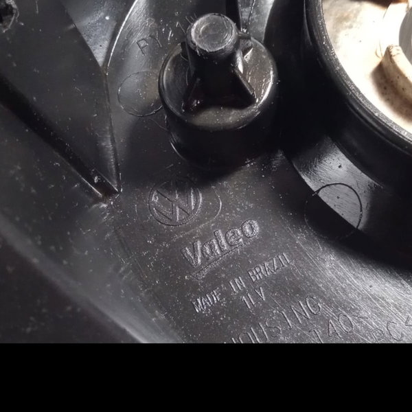 Farol Esquerdo Vw Gol G5 2010 Recuperado Com Detalhe Esquerdo
