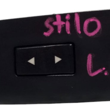 Botão Vidro Elétrico Dianteiro Direito Fiat Stilo 2008