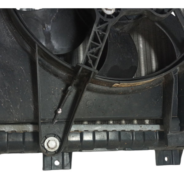 Radiador Com Ventoinha E Defletor Ford Ka 2010 Usado