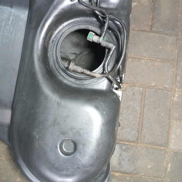 Tanque De Combustível Renault Megane 2007 2.0 16v Usado