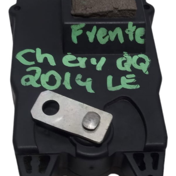 Trava Da Fechadura Porta Dianteira Esquerda Chery Qq 2014