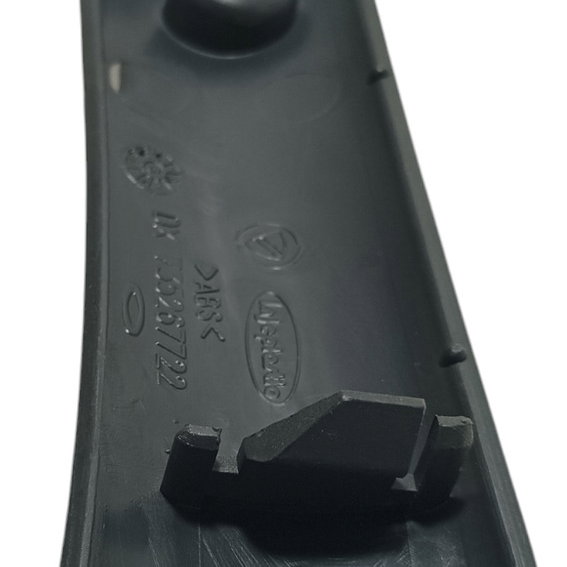 Moldura Interna Retrovisor Lado Direito Fiat Doblo 2008