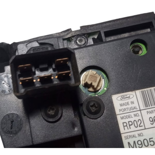 Comando Ar Condicionado Ford Fiesta Com Detalhe
