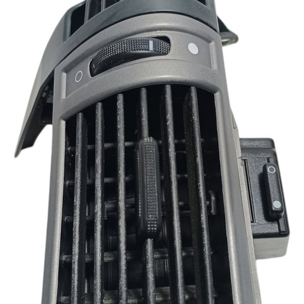 Difusor Saída De Ar Lado Direito Fiat Stilo 2006