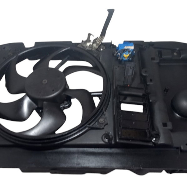 Defletor Com Ventoinha Citroen C4 Pallas 2009 Detalhes Usado