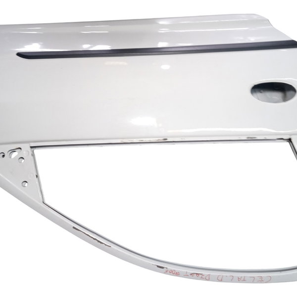 Porta Dianteira Chevrolet Celta 2006 Direita Usado 2p Dianteira Direita Branco