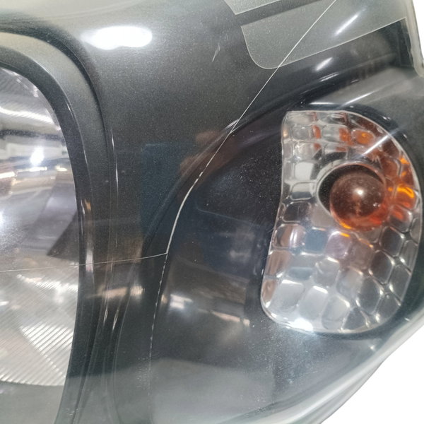 Farol Lado Esquerdo Máscara Negra Fiat Uno Vivace 2013 Esquerdo/motorista