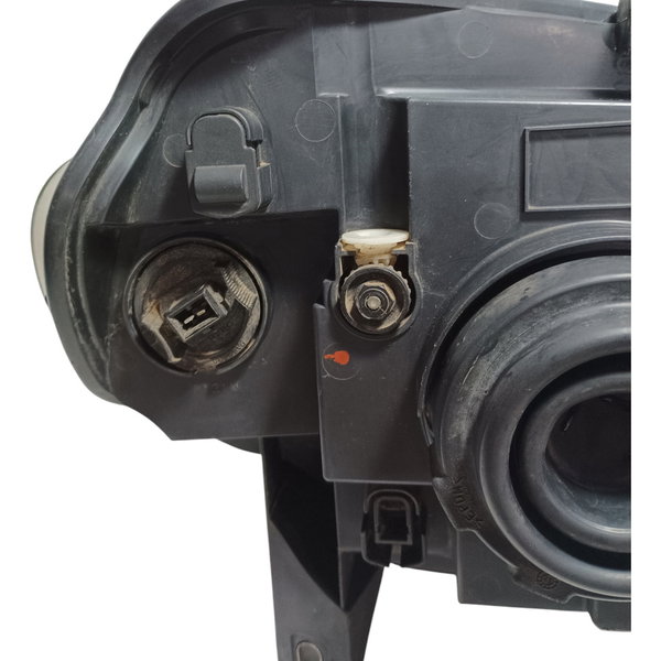 Farol Lado Esquerdo Máscara Negra Fiat Uno Vivace 2013 Esquerdo/motorista