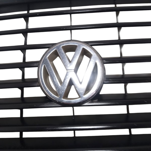 Grade Moldura Dianteira Vw Kombi 2002 Usado Preto Ambos Os Lados