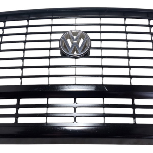 Grade Moldura Dianteira Vw Kombi 2002 Usado