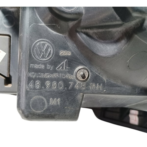 Farol Lado Direito Máscara Negra Vw Gol G6 2016 Direito/passageiro