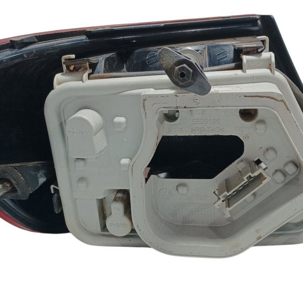 Lanterna Lado Direito Vw Gol G5 2009 Direito/passageiro Vermelha