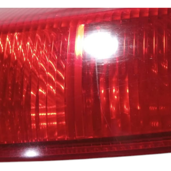 Lanterna Lado Esquerdo Gm Meriva 2003 Com Detalhe Esquerdo/motorista Vermelho