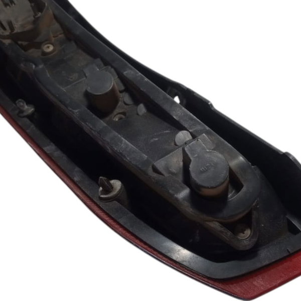Lanterna Lado Esquerdo Gm Meriva 2003 Com Detalhe Esquerdo/motorista Vermelho