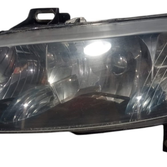 Farol Lado Esquerdo Fiat Stilo 2004 Recuperado