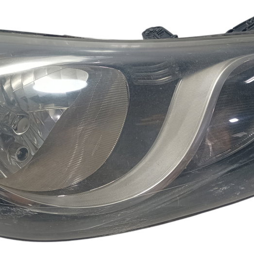 Farol Lado Direito Hyundai Elantra 2012 Recuperado Direito/passageiro