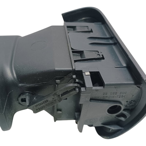Difusor De Ar Lado Esquerdo Renault Clio 2006
