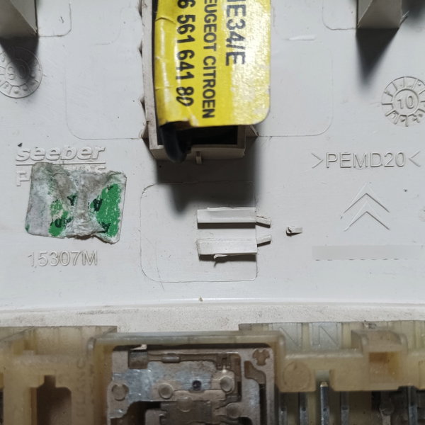 Luz De Teto Cortesia Citroen C4 Pallas 2009