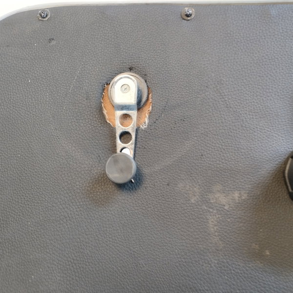 Porta Dianteira Lado Direito Vw Kombi 98 Completa Usada Dianteira Direito Branco