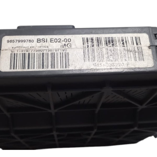 Módulo Bsi Peugeot 206 1.4 8v 2007 9657999780