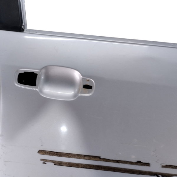 Porta Dianteira Lado Direito Ford Fiesta 2005 Com Detalhes Dianteira Direito Prateado
