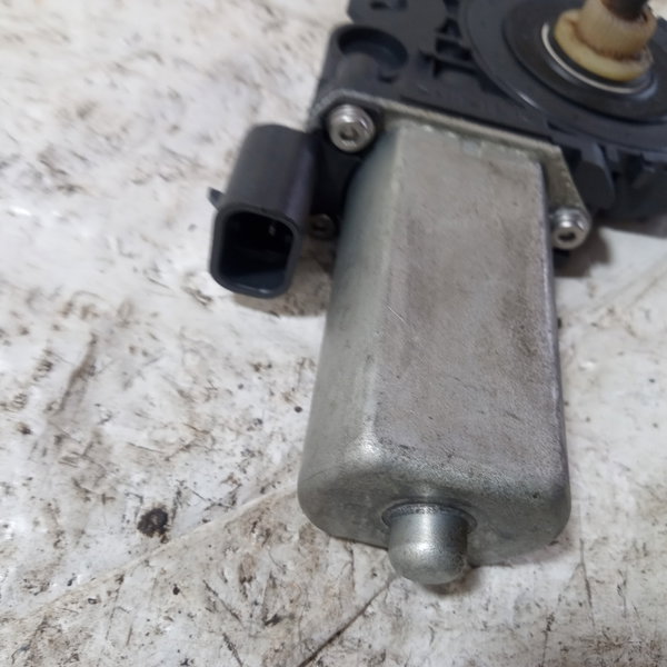 Motorzinho Máquina Vidro Do Golf 2003 L.e Traseiro Usado