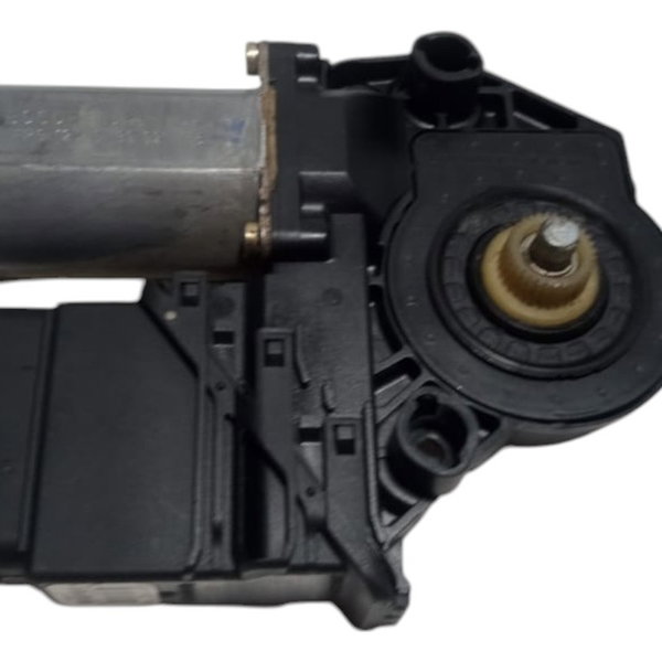 Motor Vidro Elétrico Traseiro Direito Vw Golf