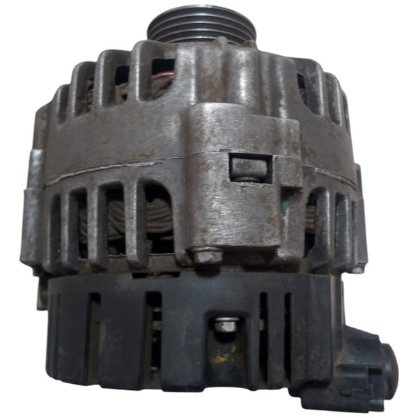 Alternador  Peugeot 206 1.4 8v 2008 Usado