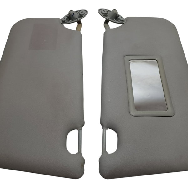 Quebra Sol Ford Fiesta 2006 Par