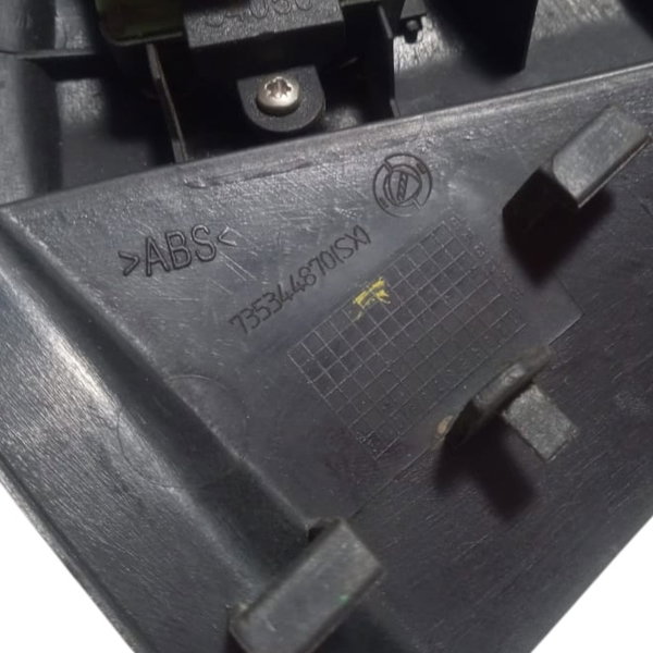 Moldura Interna Retrovisor Botão Esquerdo Fiat Palio 2010