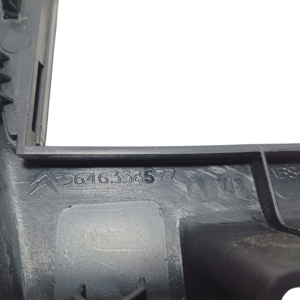 Moldura Acabamento Central Citroen C4 Pallas 2009