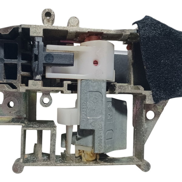 Maçaneta Externa Traseira Direita Peugeot 408 2011 Traseira