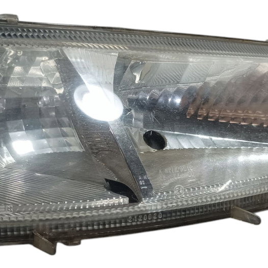 Farol Lado Direito Gm Celta 2001 Recuperado Direito/passageiro