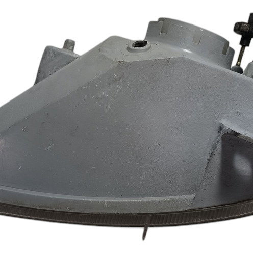 Farol Lado Direito Gm Celta 2001 Recuperado Direito/passageiro