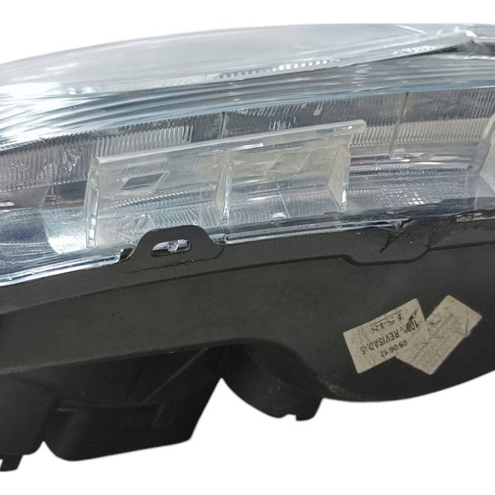Farol Lado Direito Gm Cobalt 2012 Recuperado Direito/passageiro