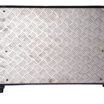 Tampa Traseira Nissan Frontier 2010