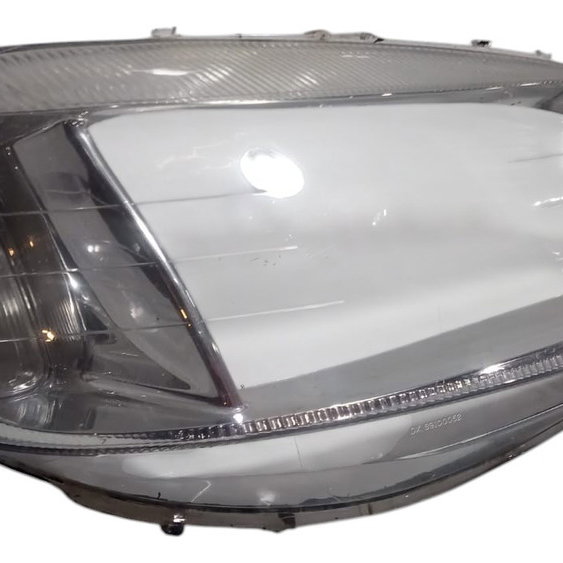 Lente Farol Lado Direito Gm Zafira 2005 Recuperado